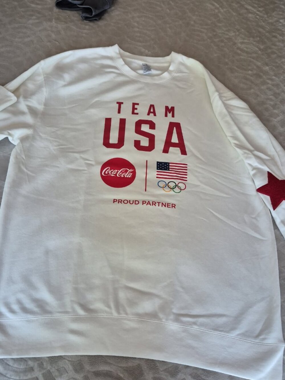 Team USA Sweat Shirt - New with packaging - Size XXL